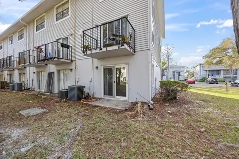7169 E Bank Drive Tampa FL 33617
