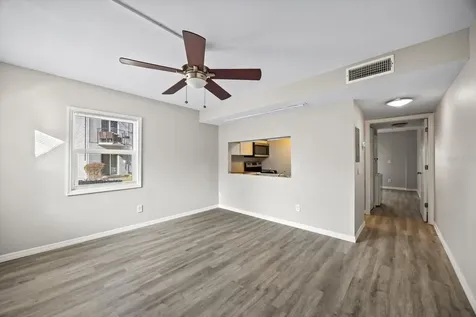 7169 E Bank Drive Tampa FL 33617