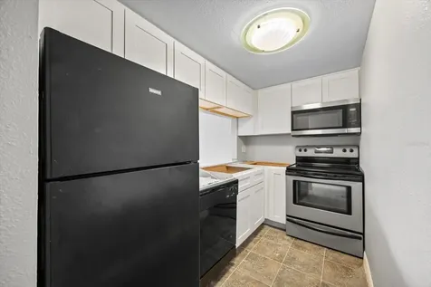 7169 E Bank Drive Tampa FL 33617
