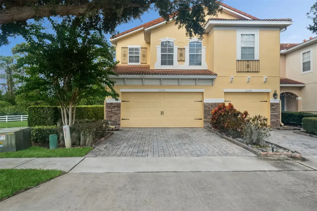 10376 Fallsgrove Street Orlando FL 32836