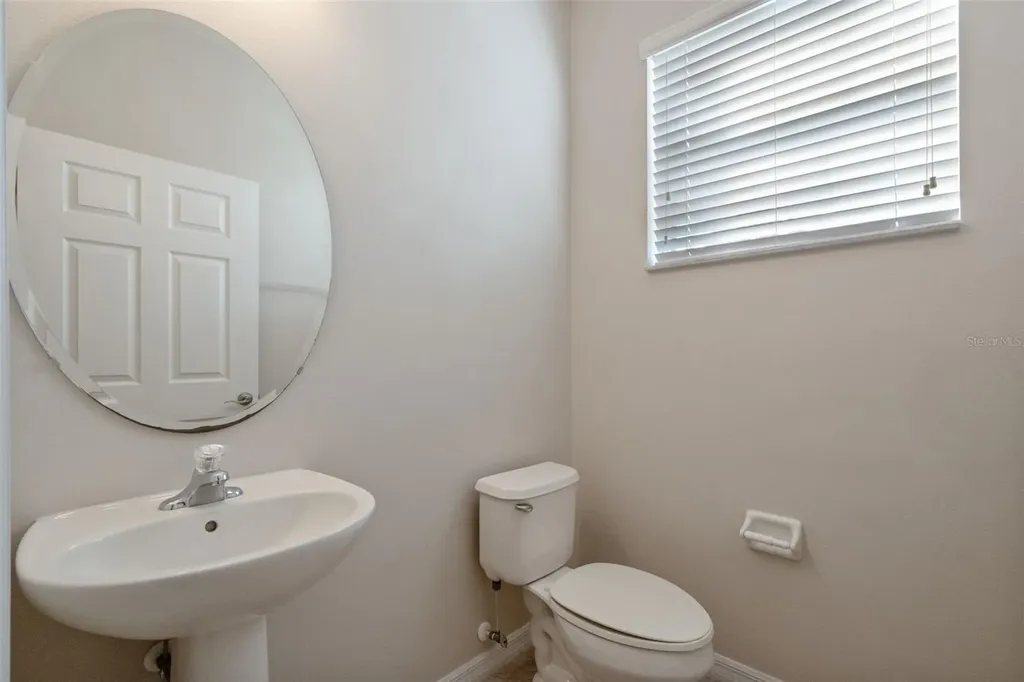 10376 Fallsgrove Street Orlando FL 32836