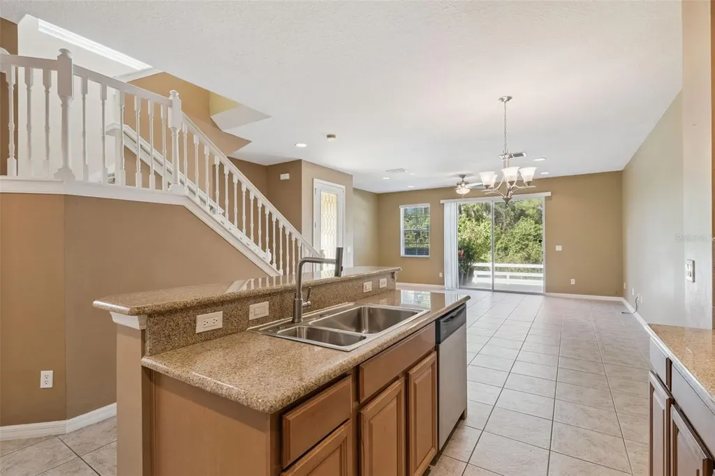 10376 Fallsgrove Street Orlando FL 32836