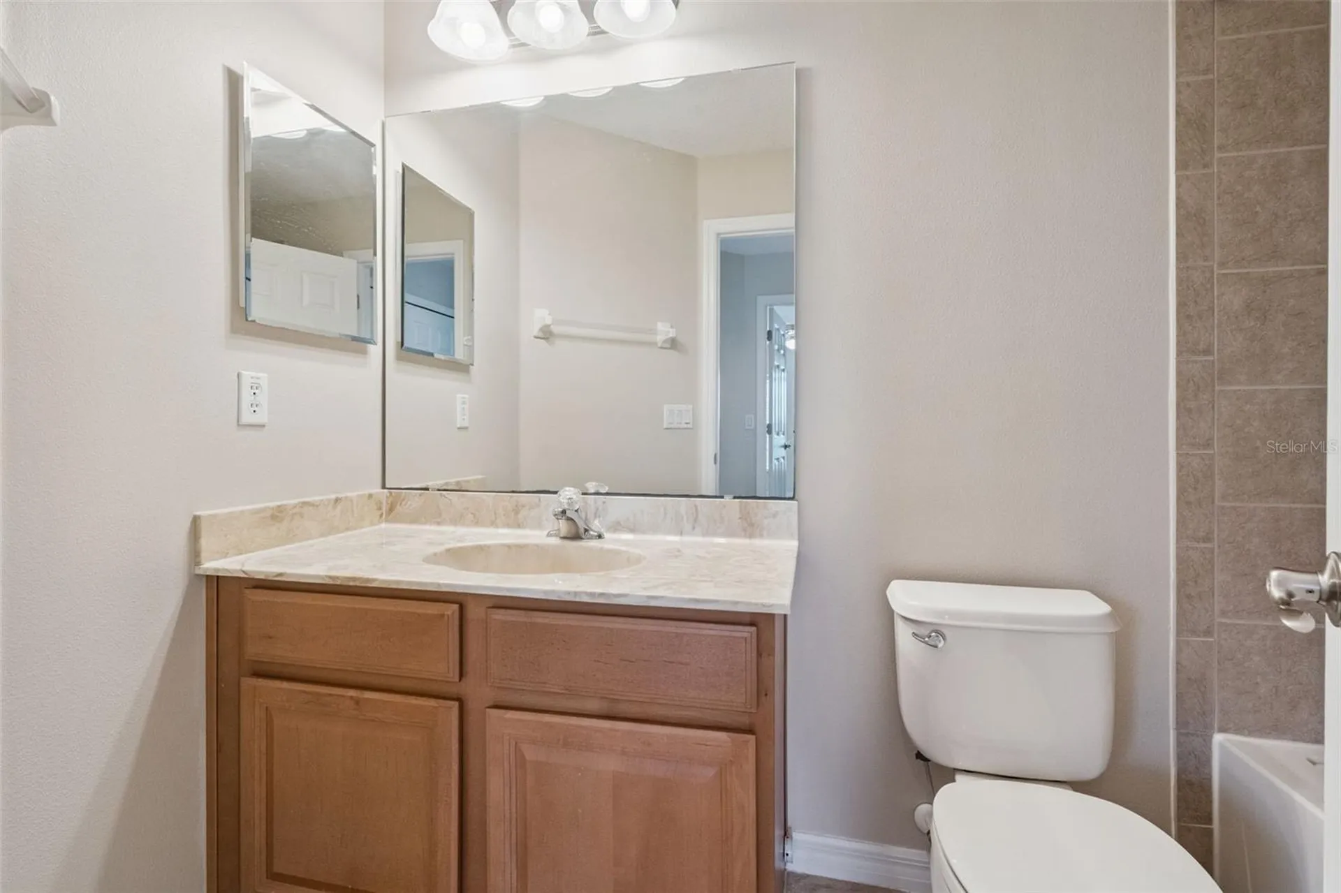 10376 Fallsgrove Street Orlando FL 32836