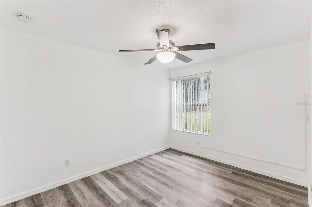 2442 Sweetwater Club Circle Kissimmee FL 34746