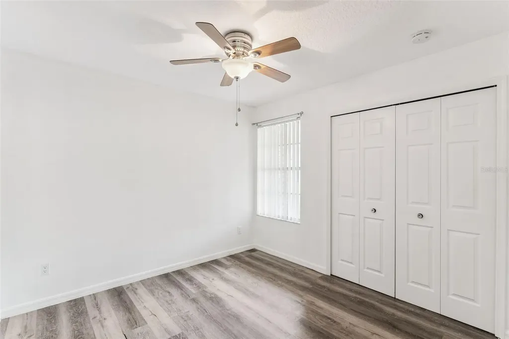 2442 Sweetwater Club Circle Kissimmee FL 34746