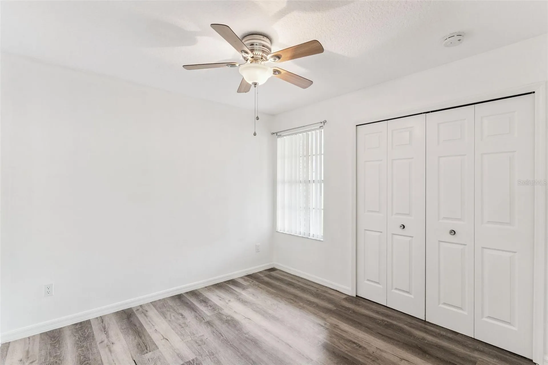 2442 Sweetwater Club Circle Kissimmee FL 34746