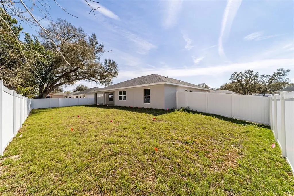 1769 NE 161st Place Citra FL 32113