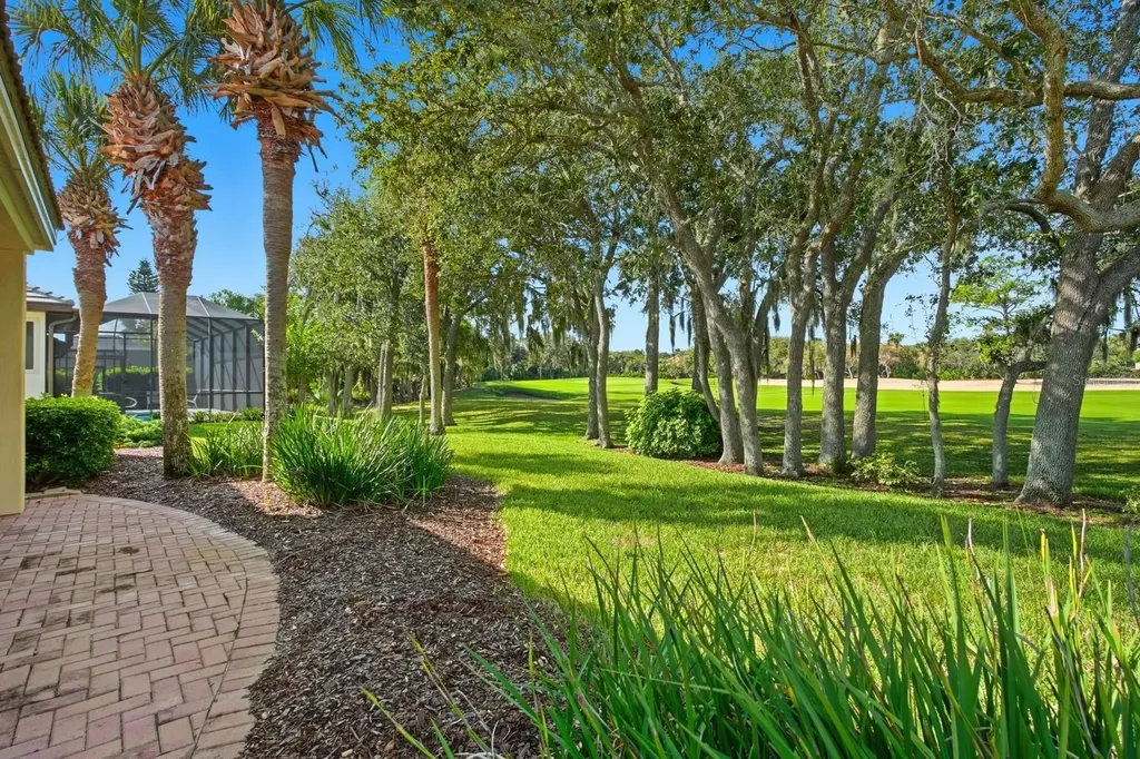 41 Kingfisher Lane Palm Coast FL 32137