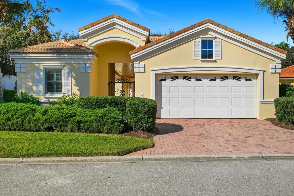 41 Kingfisher Lane Palm Coast FL 32137