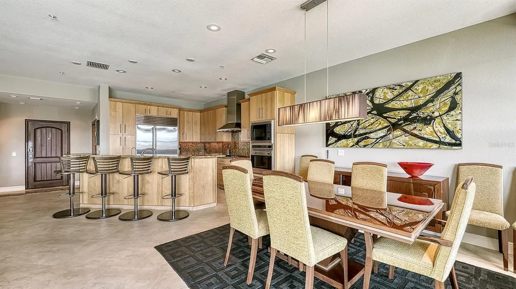 650 Golden Gate Point Sarasota FL 34236