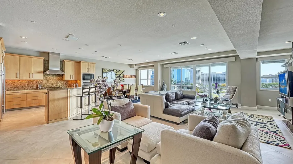 650 Golden Gate Point Sarasota FL 34236