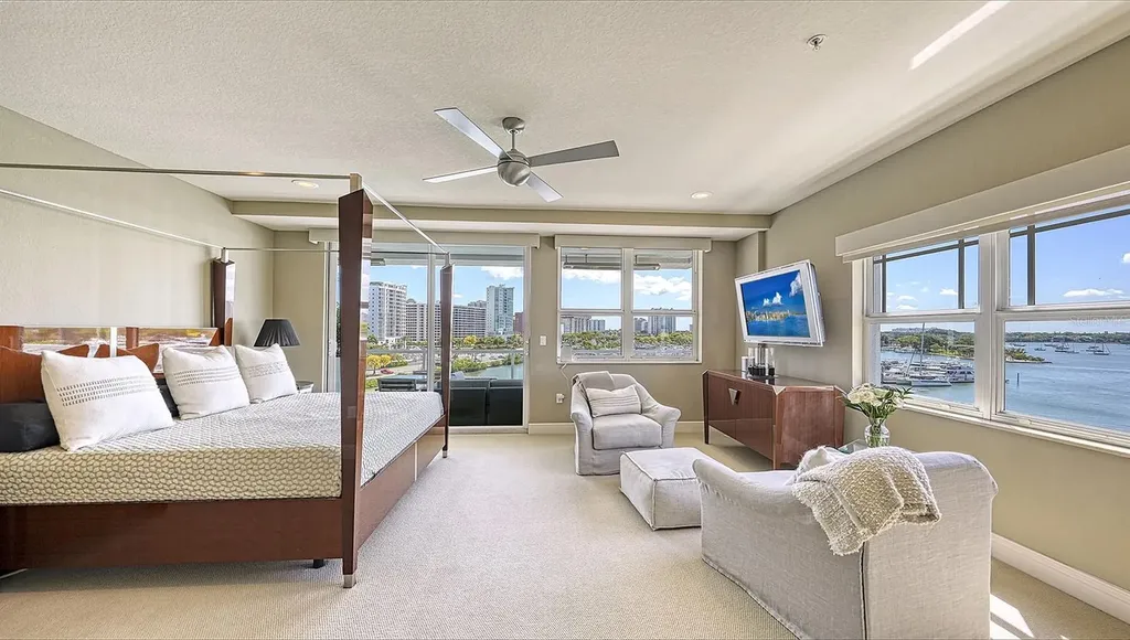 650 Golden Gate Point Sarasota FL 34236