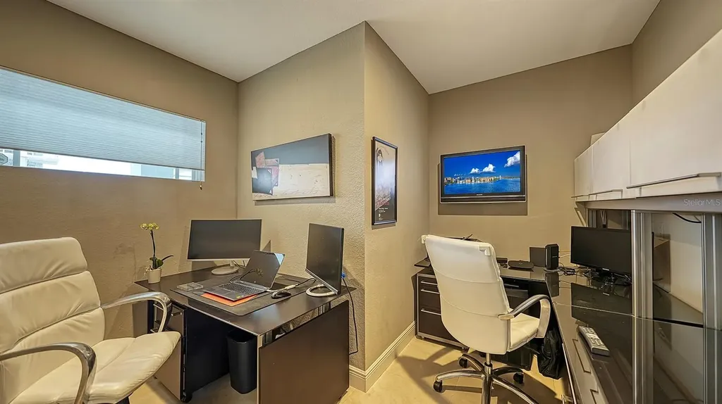 650 Golden Gate Point Sarasota FL 34236