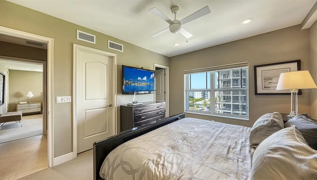 650 Golden Gate Point Sarasota FL 34236