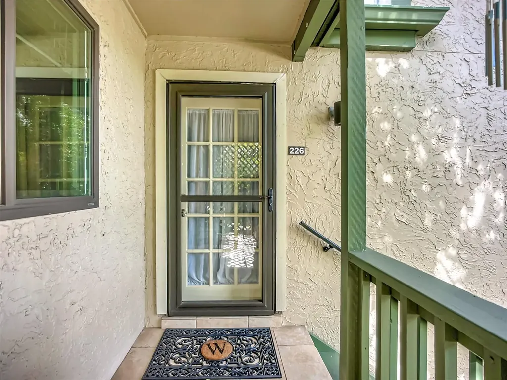 1623 Pelican Cove Road Sarasota FL 34231