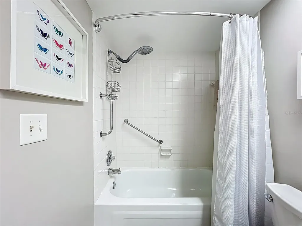 1623 Pelican Cove Road Sarasota FL 34231