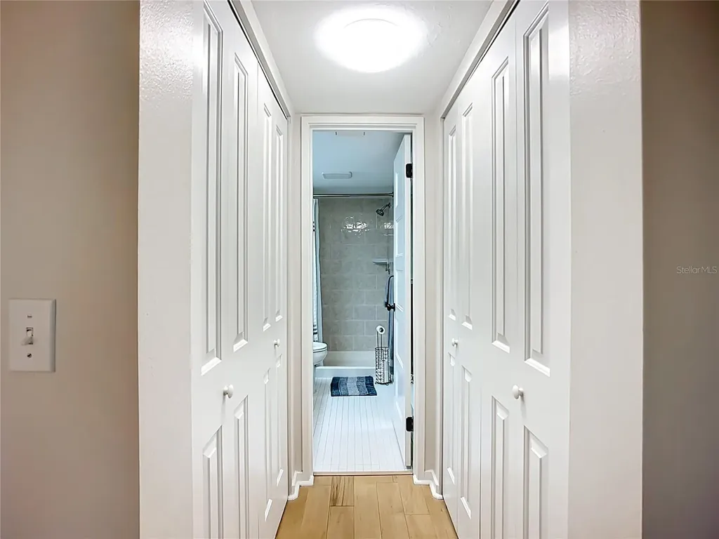 1623 Pelican Cove Road Sarasota FL 34231