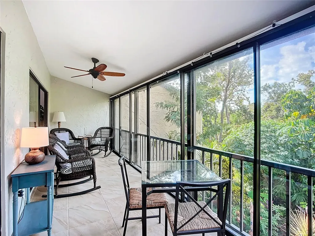 1623 Pelican Cove Road Sarasota FL 34231