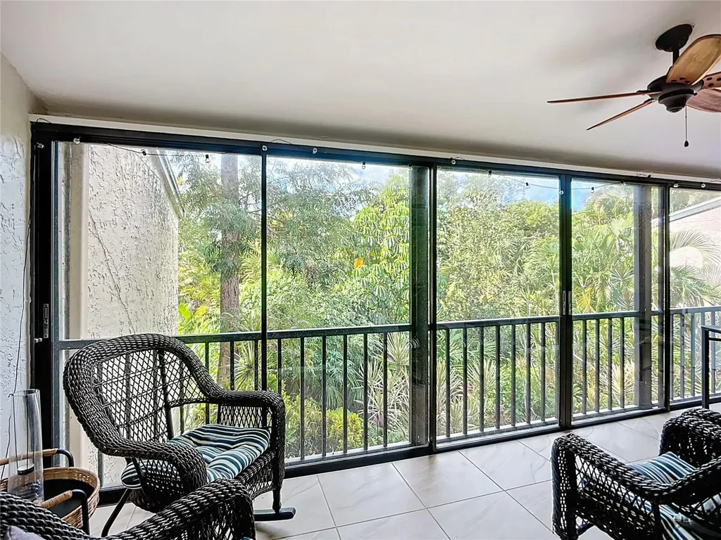 1623 Pelican Cove Road Sarasota FL 34231