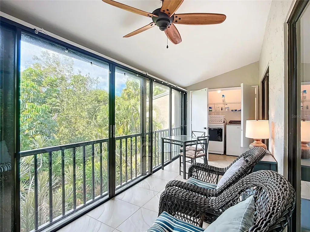 1623 Pelican Cove Road Sarasota FL 34231