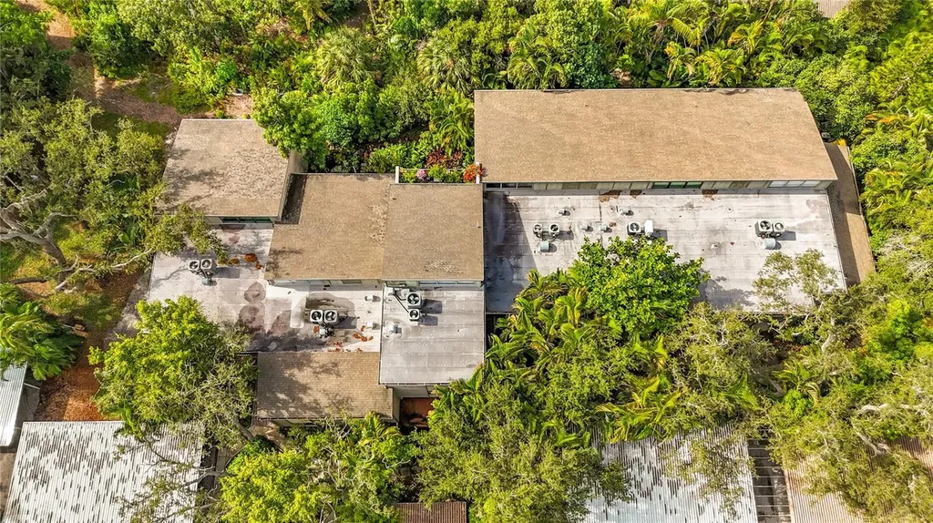 1623 Pelican Cove Road Sarasota FL 34231