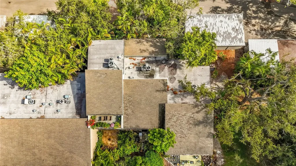 1623 Pelican Cove Road Sarasota FL 34231