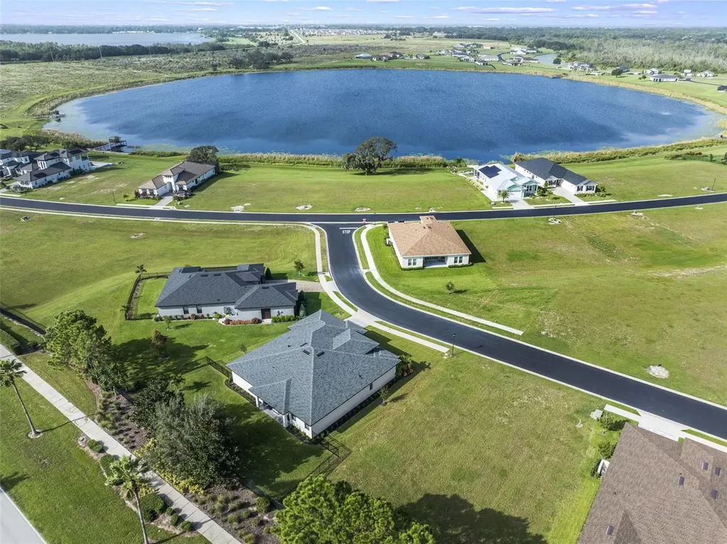 508 Blue Flag Drive Auburndale FL 33823