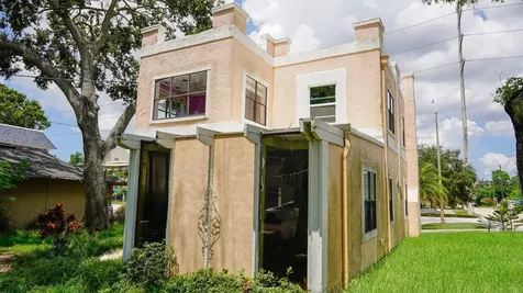 5400 Central Avenue St Petersburg FL 33707