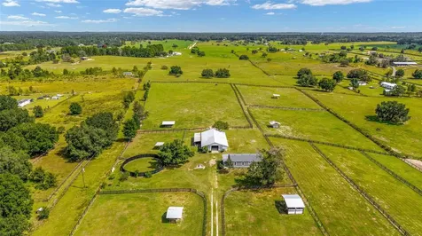 1699 NW 165th Court Road Dunnellon FL 34432
