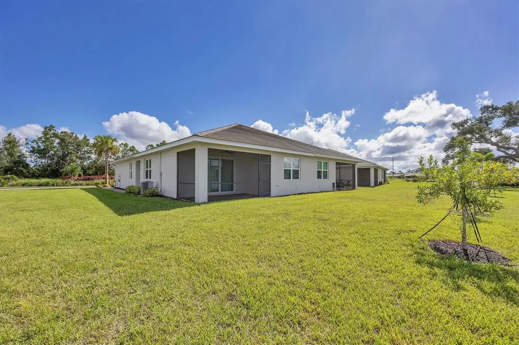 773 Ibiza Loop Venice FL 34292
