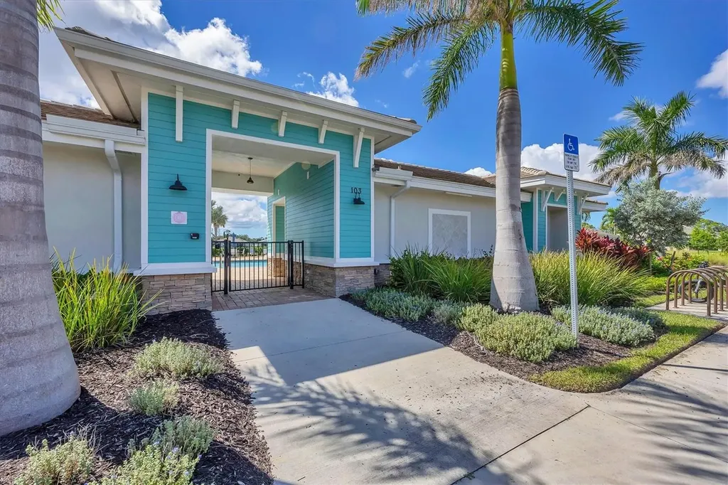773 Ibiza Loop Venice FL 34292