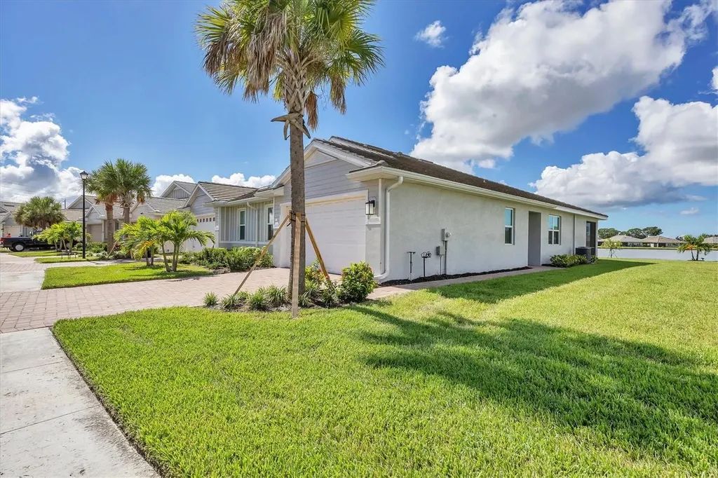 773 Ibiza Loop Venice FL 34292