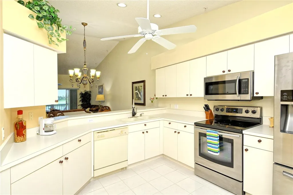 5271 Mahogany Run Avenue Sarasota FL 34241