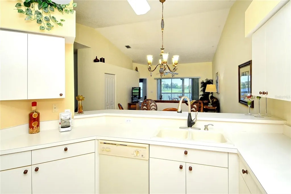 5271 Mahogany Run Avenue Sarasota FL 34241