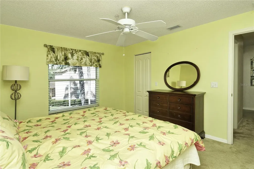 5271 Mahogany Run Avenue Sarasota FL 34241