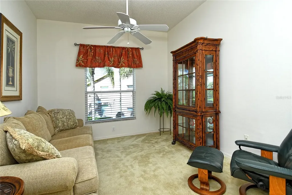 5271 Mahogany Run Avenue Sarasota FL 34241