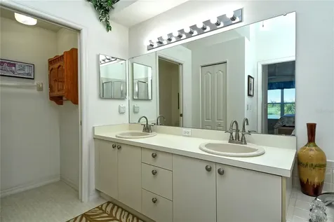 5271 Mahogany Run Avenue Sarasota FL 34241