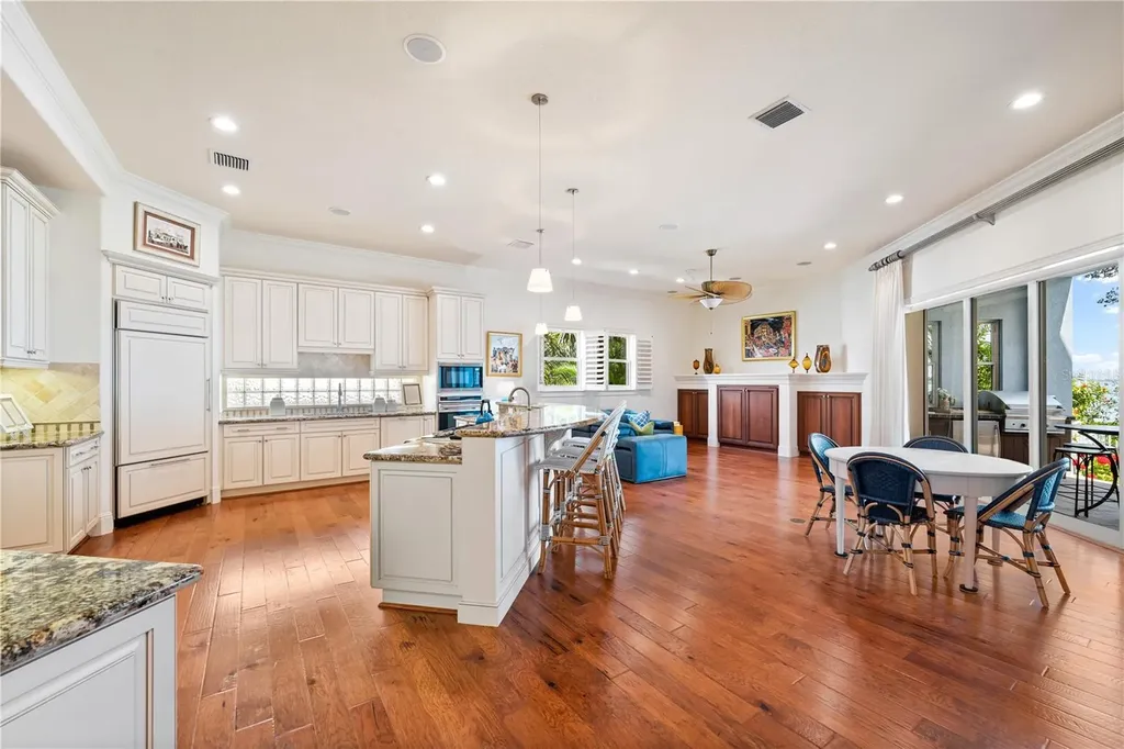 757 Hideaway Bay Drive Longboat Key FL 34228