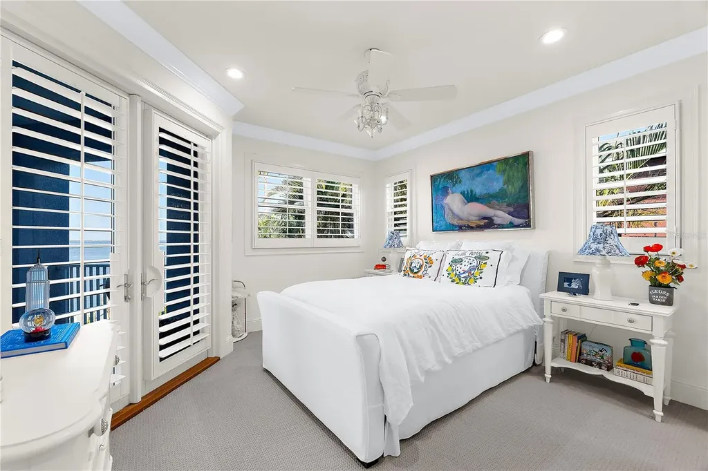 757 Hideaway Bay Drive Longboat Key FL 34228