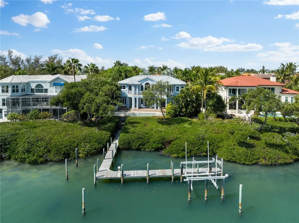 757 Hideaway Bay Drive Longboat Key FL 34228