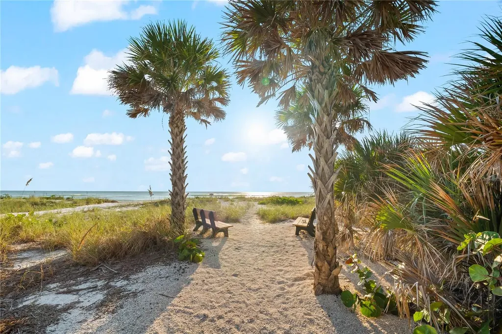 757 Hideaway Bay Drive Longboat Key FL 34228