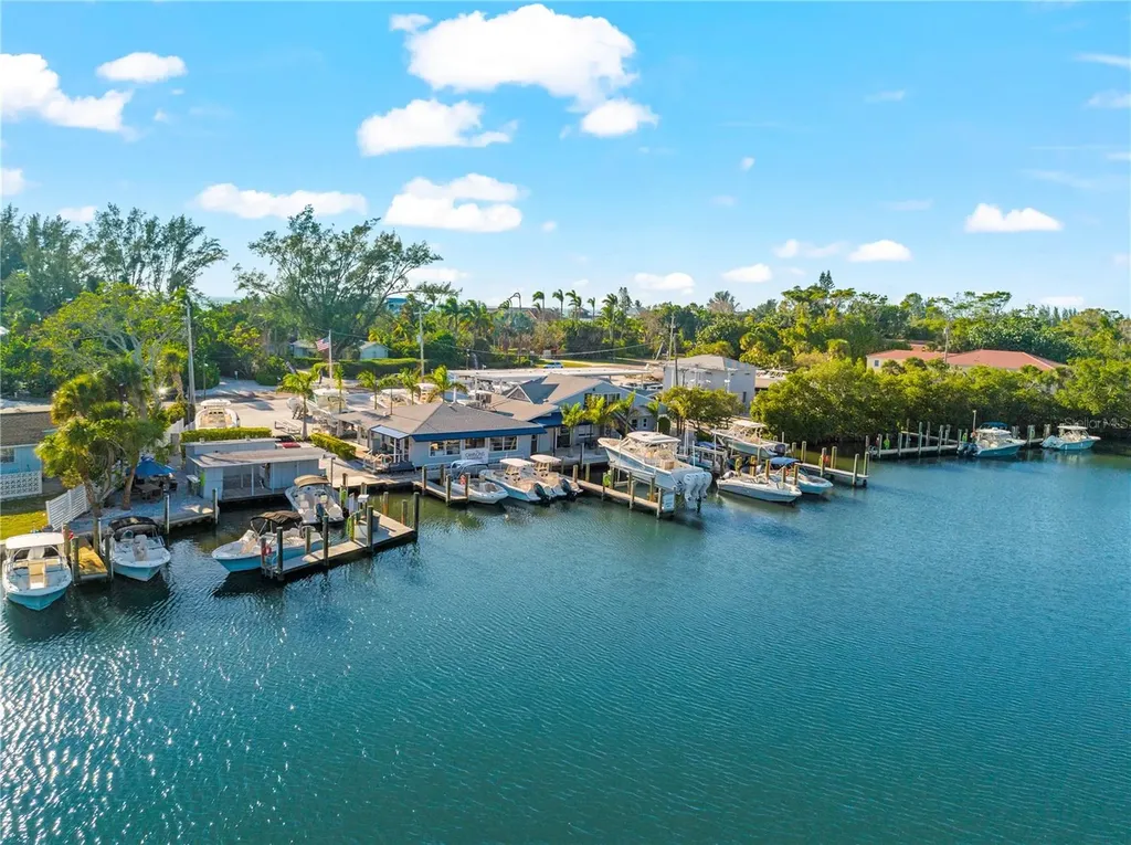 757 Hideaway Bay Drive Longboat Key FL 34228