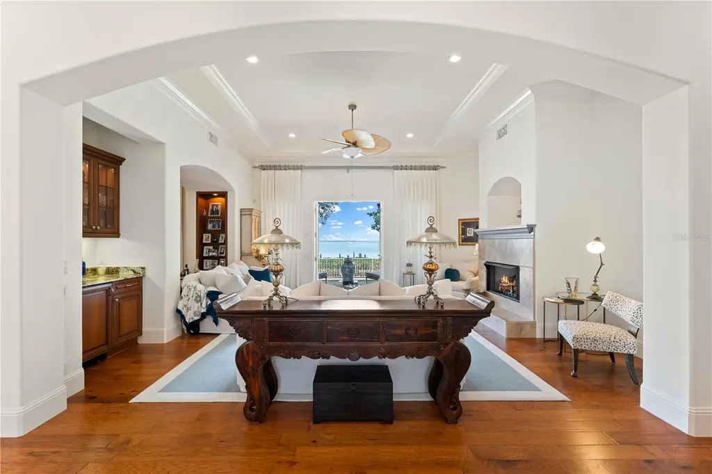 757 Hideaway Bay Drive Longboat Key FL 34228