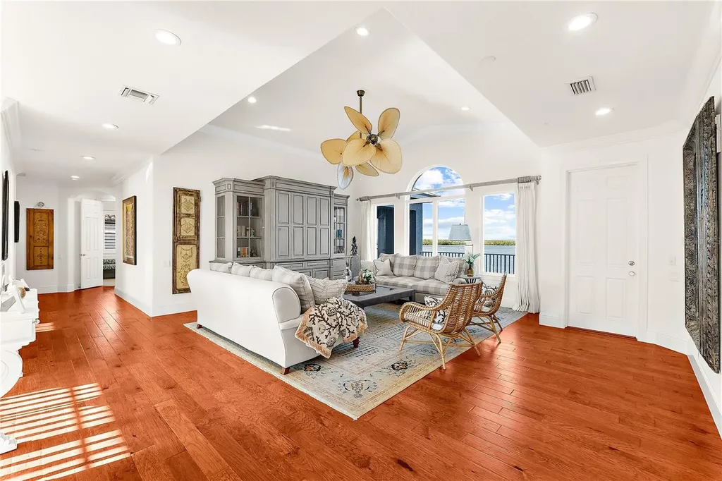 757 Hideaway Bay Drive Longboat Key FL 34228