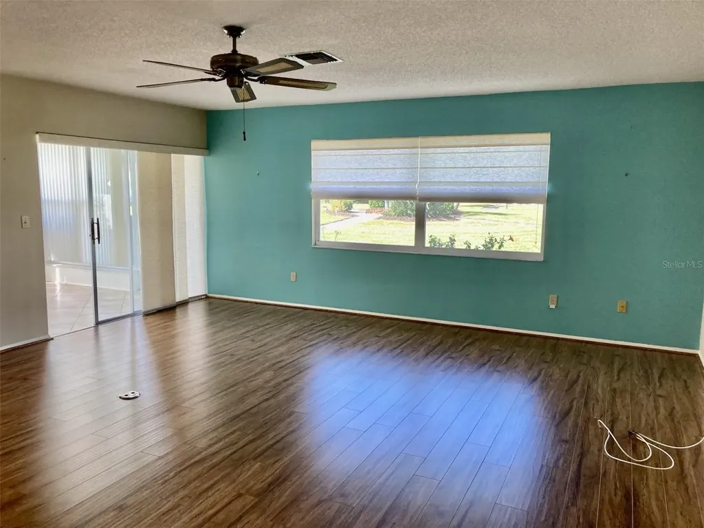 7302 9th Avenue W Bradenton FL 34209