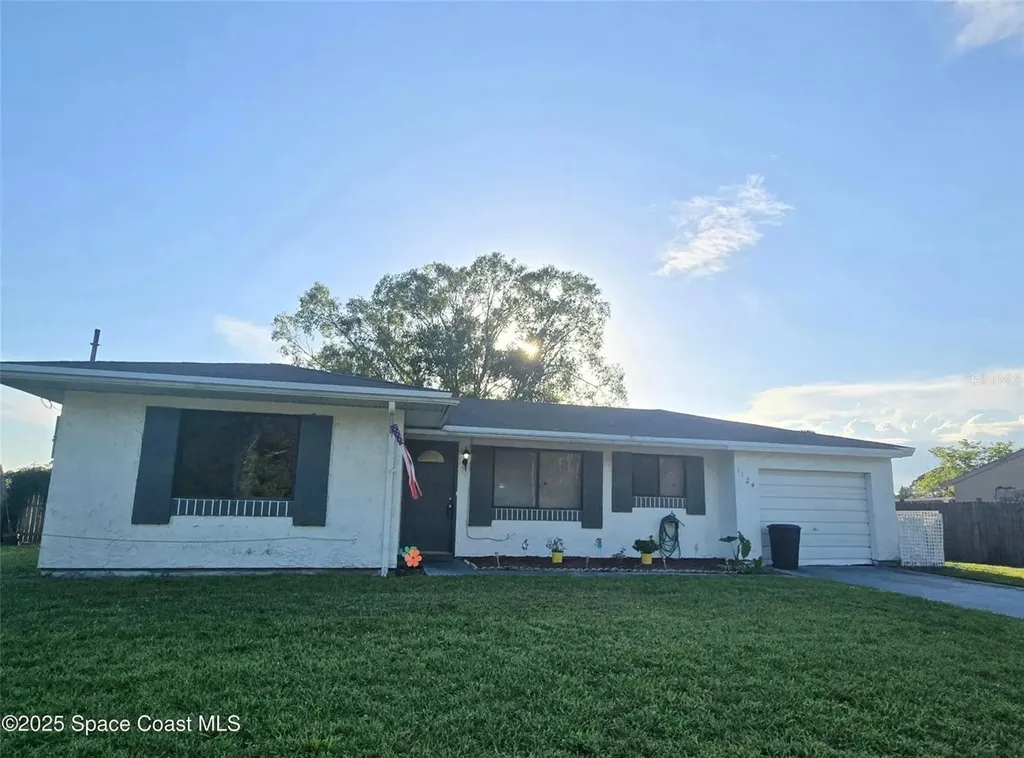 1124 Wabash Road SE Palm Bay FL 32909