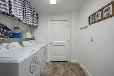 23267 Hartley Avenue Port Charlotte FL 33954