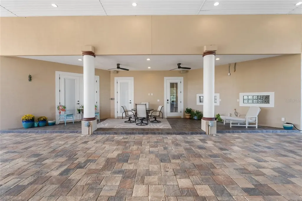 398 Nolane Lane Polk City FL 33868