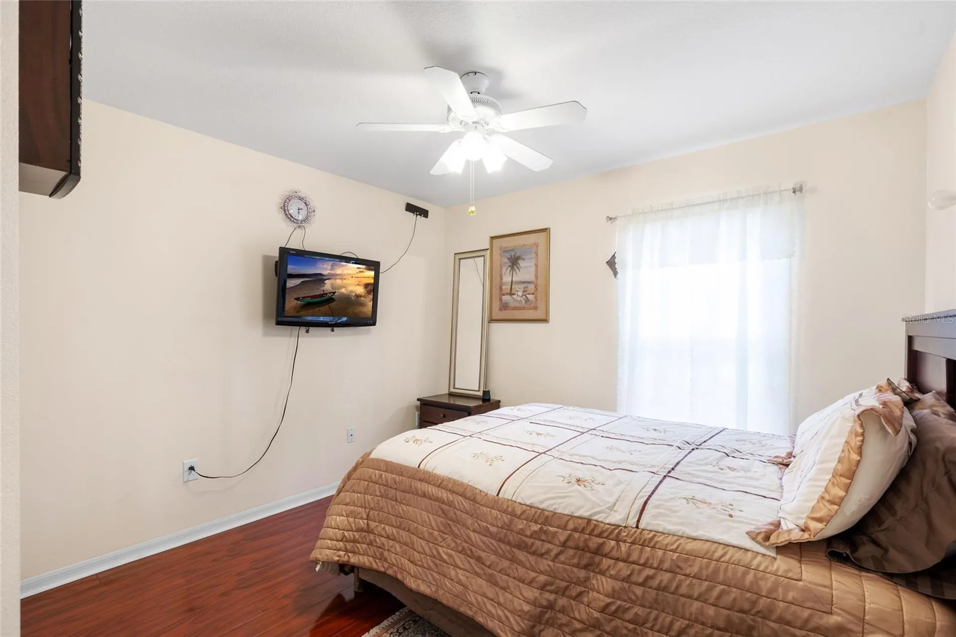 2763 Valencia Grove Drive Valrico FL 33596