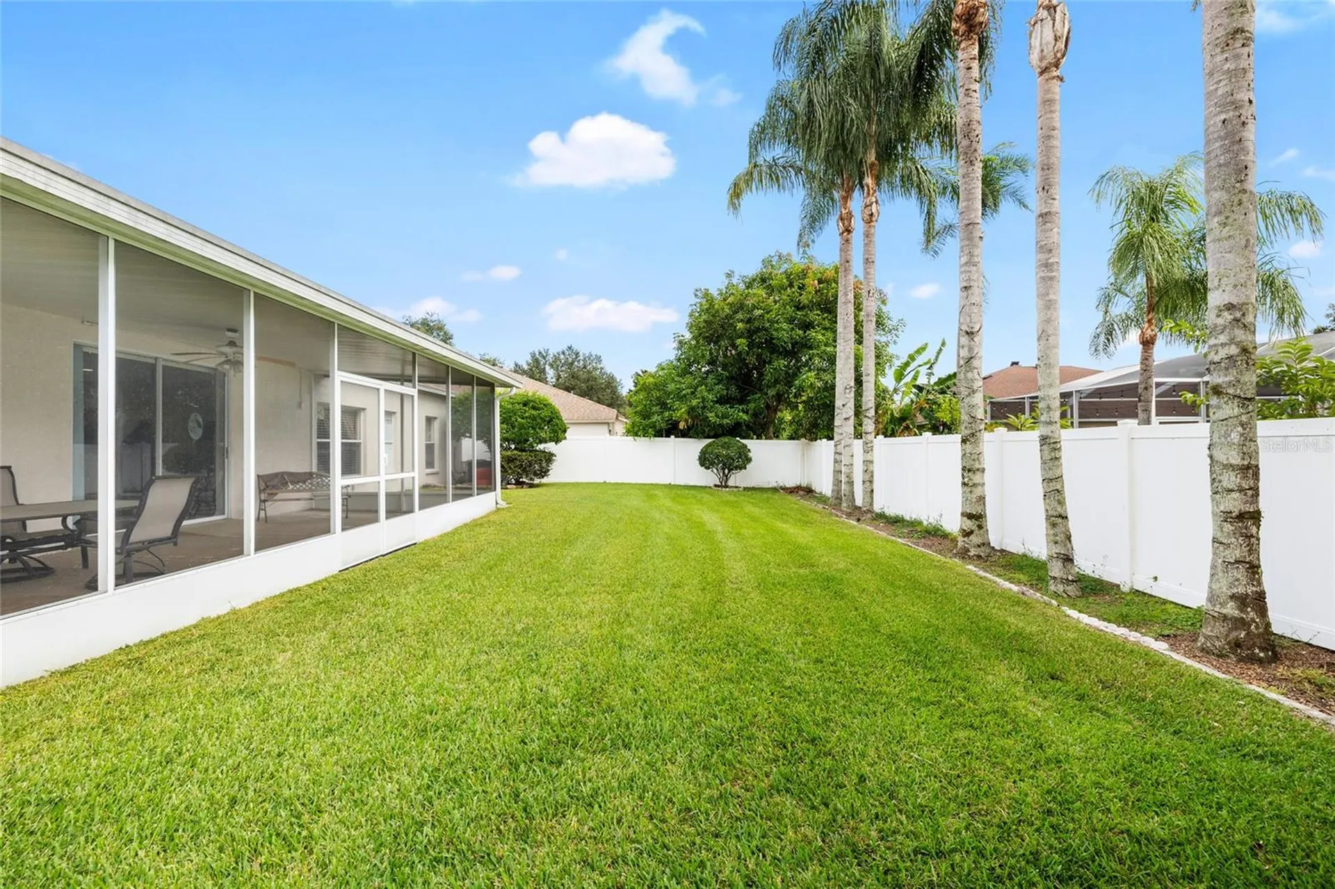 2763 Valencia Grove Drive Valrico FL 33596